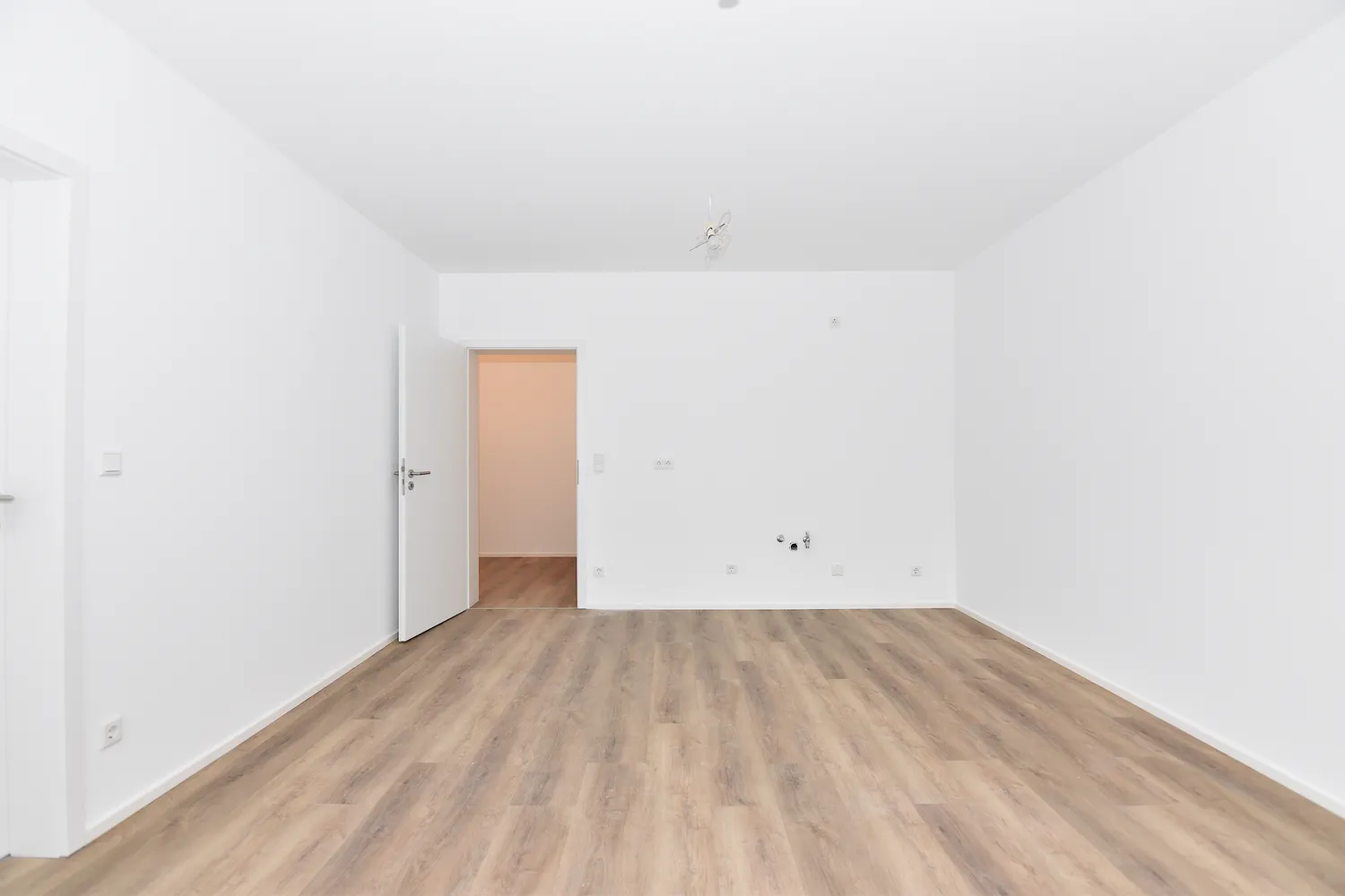 2 Zimmer Wohnung mit 52 m² in Krefeld – Bild 12