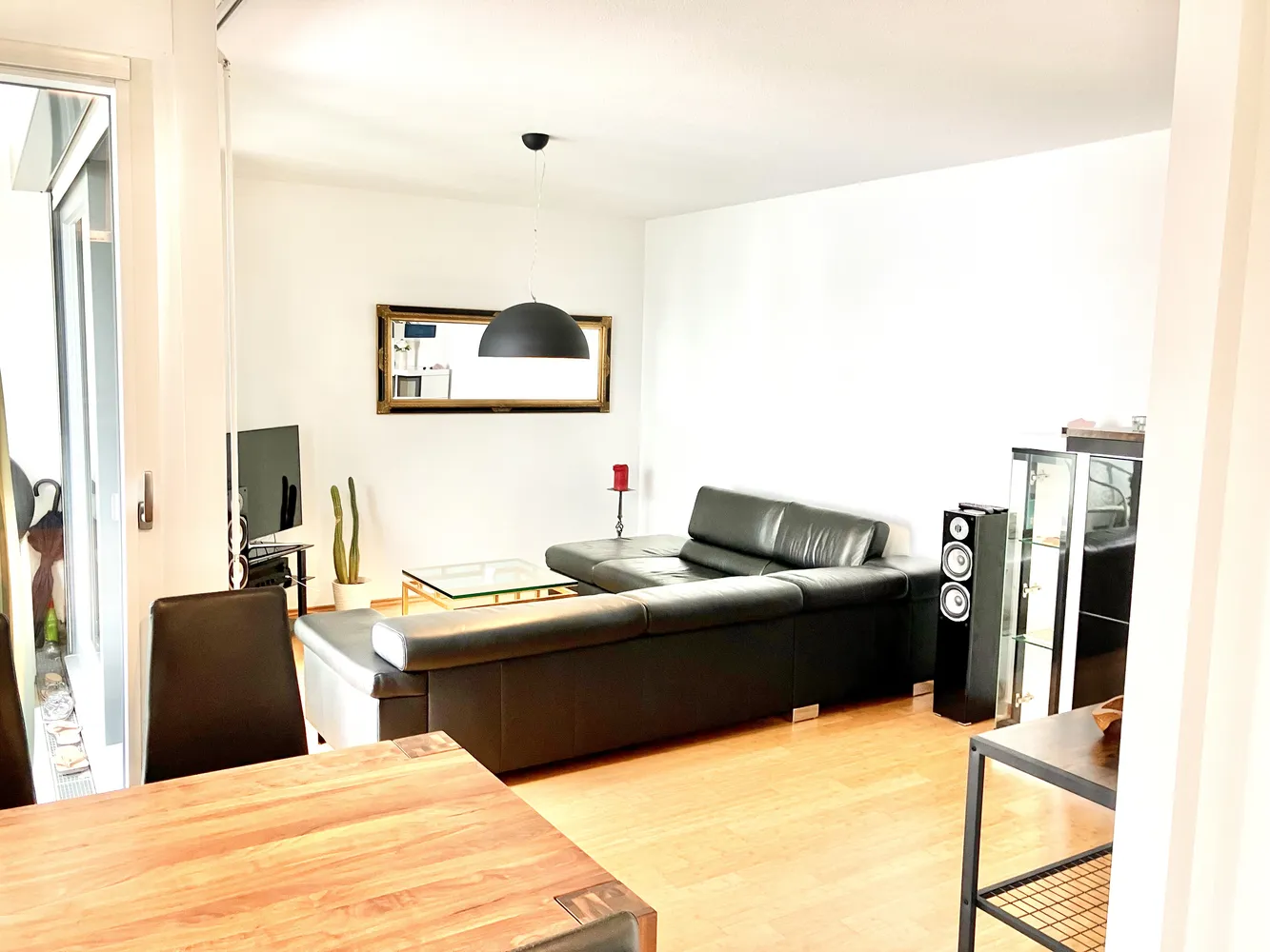 2 Zimmer Wohnung mit 60 m² in München – Bild 2