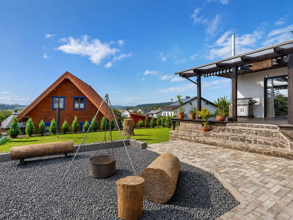 5 Zimmer Haus mit 150 m² in Saarbrücken – Bild 2