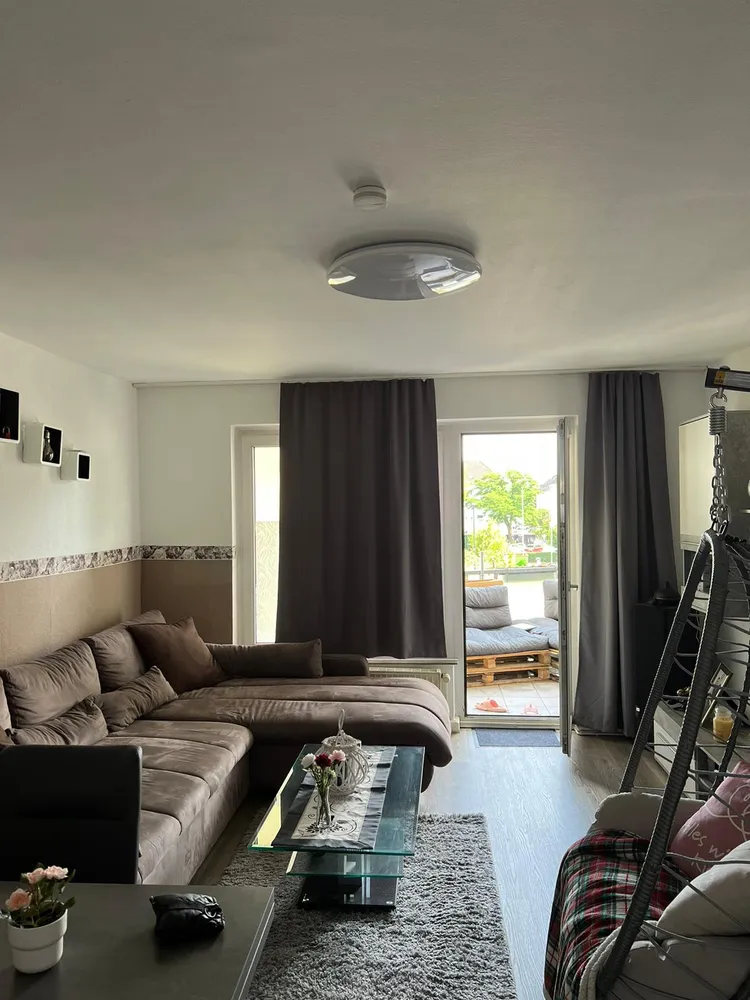 3 Zimmer Wohnung mit 67 m² in Krefeld – Bild 2