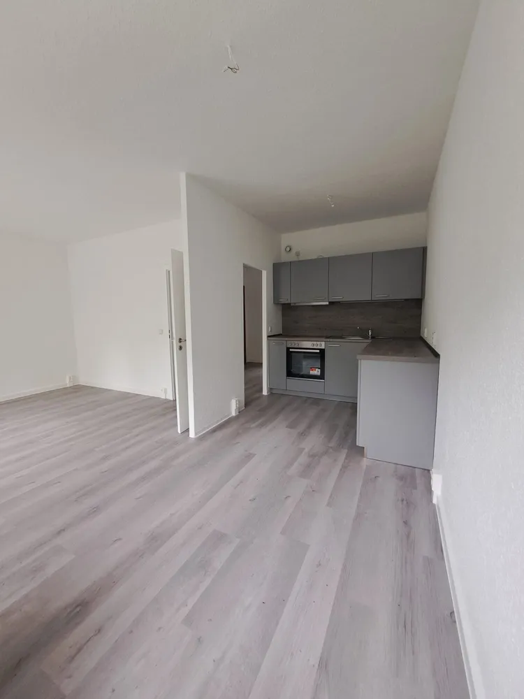 2 Zimmer Wohnung mit 49 m² in Halle (Saale) – Bild 2