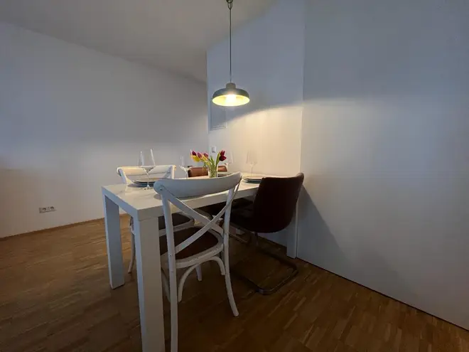 2 Zimmer Wohnung mit 70 m² in München – Bild 9