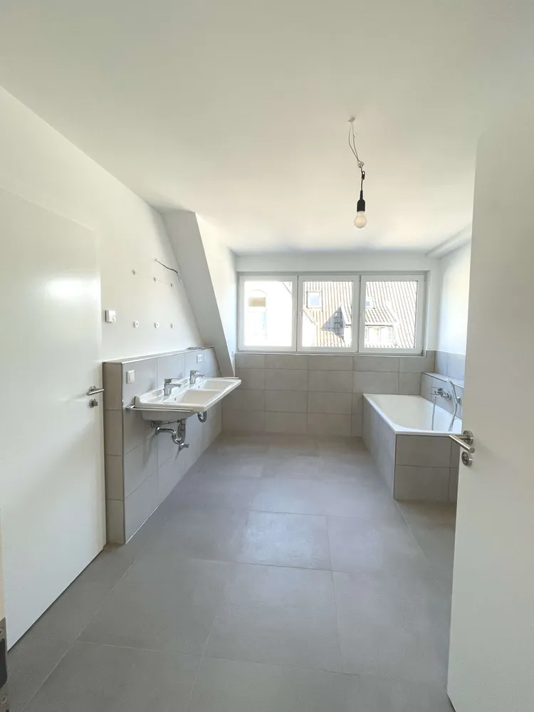 4 Zimmer Wohnung mit 185 m² in Düsseldorf – Bild 10