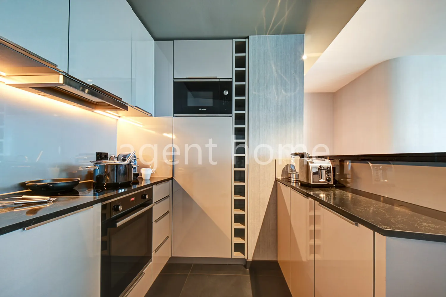 2 Zimmer Wohnung mit 125 m² in Stuttgart – Bild 12