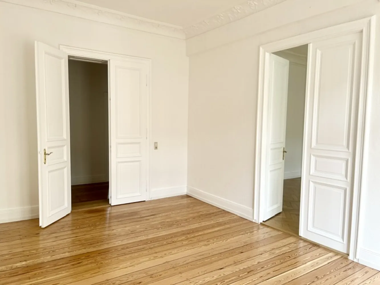4 Zimmer Wohnung mit 140 m² in Wiesbaden – Bild 7