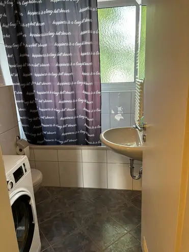 1 Zimmer Wohnung mit 30 m² in Stuttgart – Bild 4