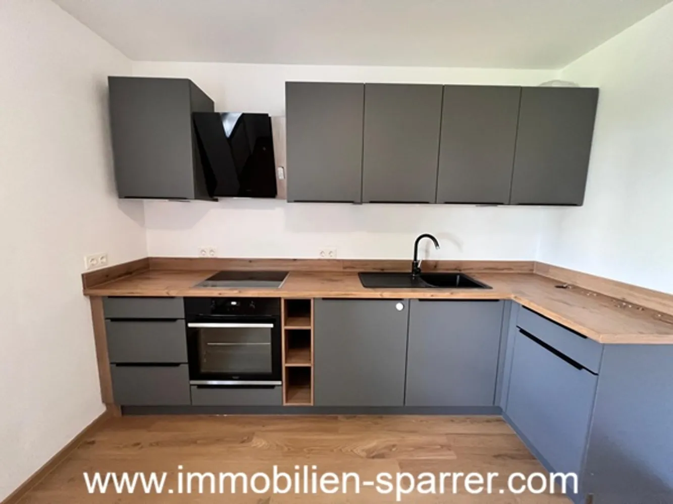 2 room apartment with 75 m² in Weiden in der Oberpfalz – Photo 3
