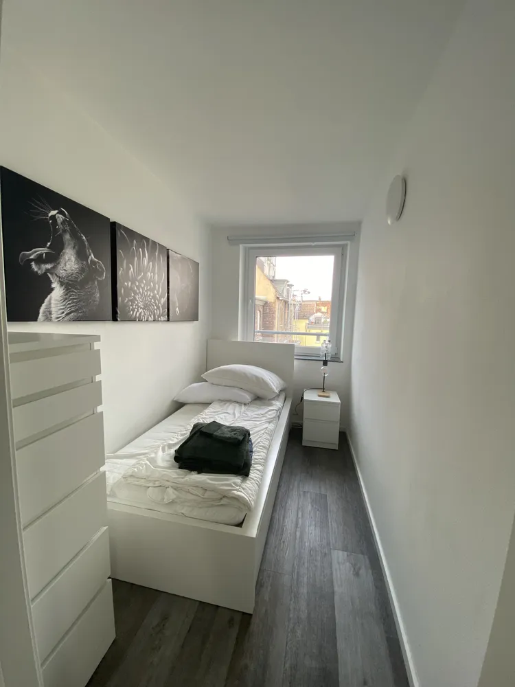5 Zimmer Wohnung mit 180 m² in Köln – Bild 7