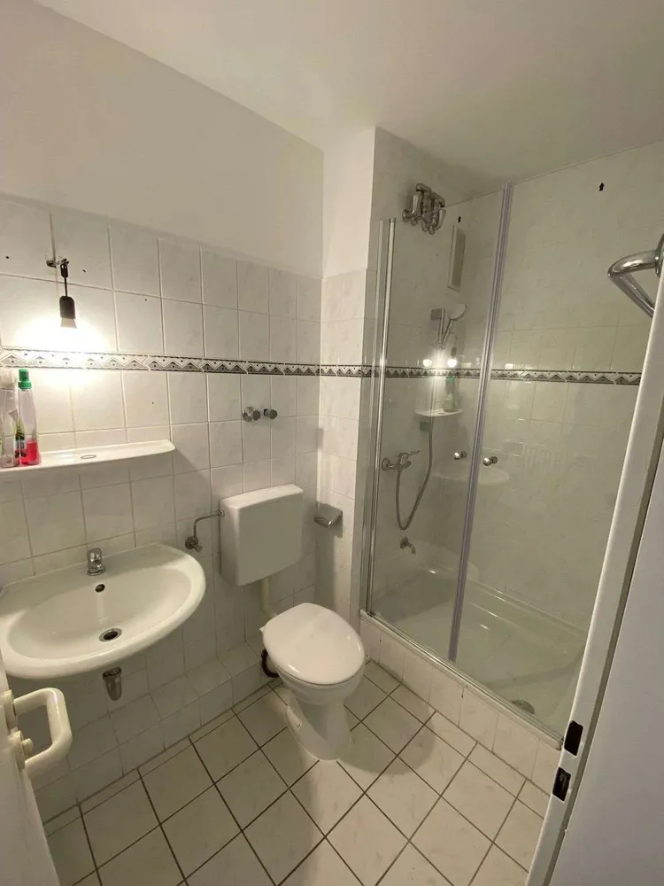 1 room apartment with 28 m² in Frankfurt am Main – Photo 4