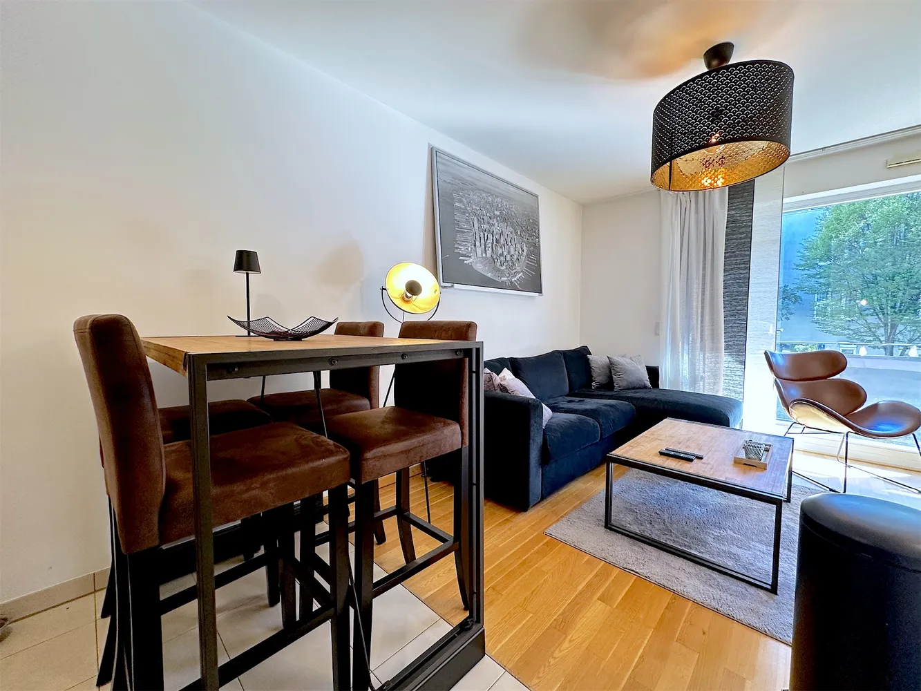 2 Zimmer Wohnung mit 56 m² in München – Bild 2