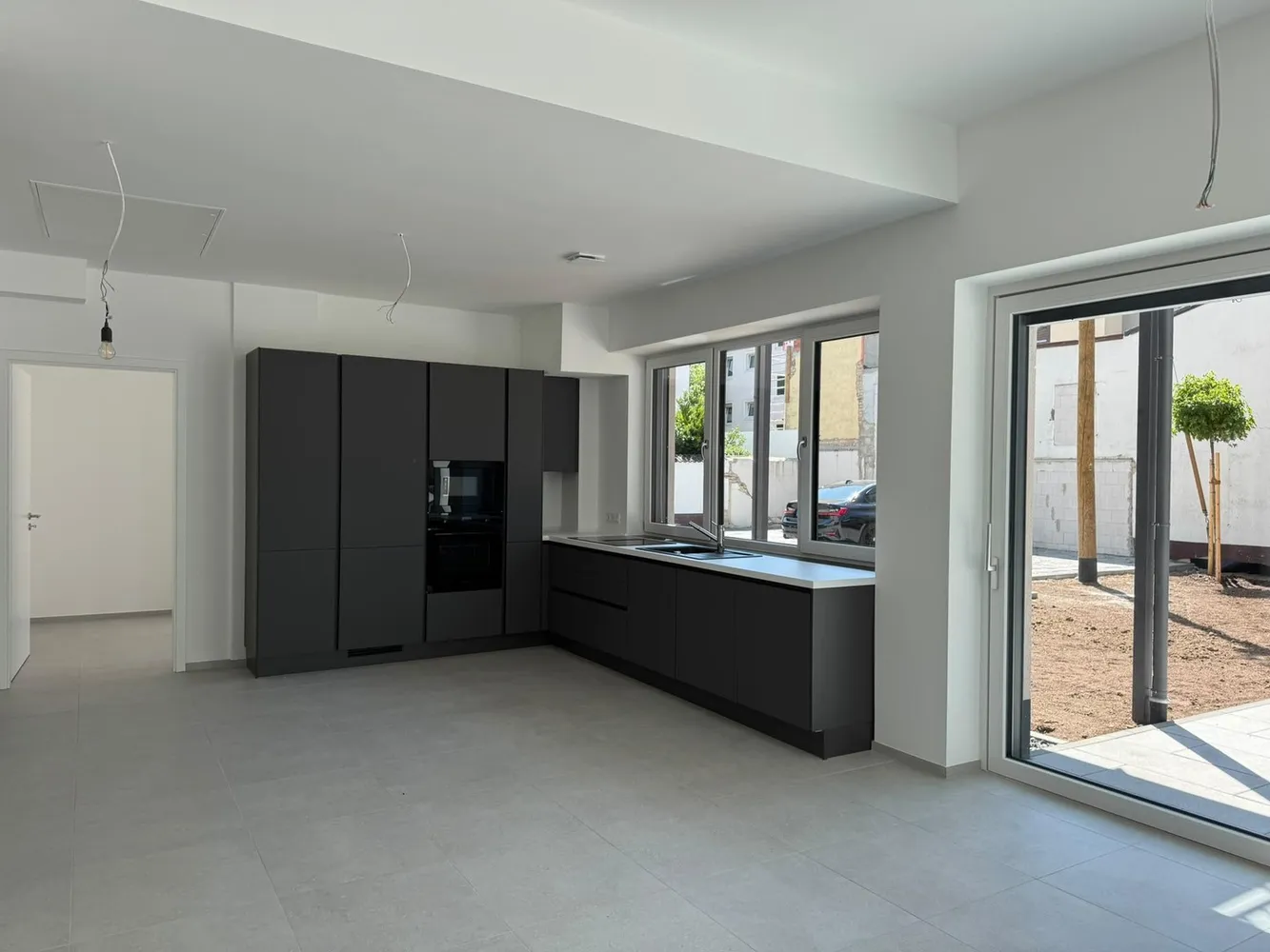 3 Zimmer Wohnung mit 121 m² in Frankfurt am Main – Bild 1