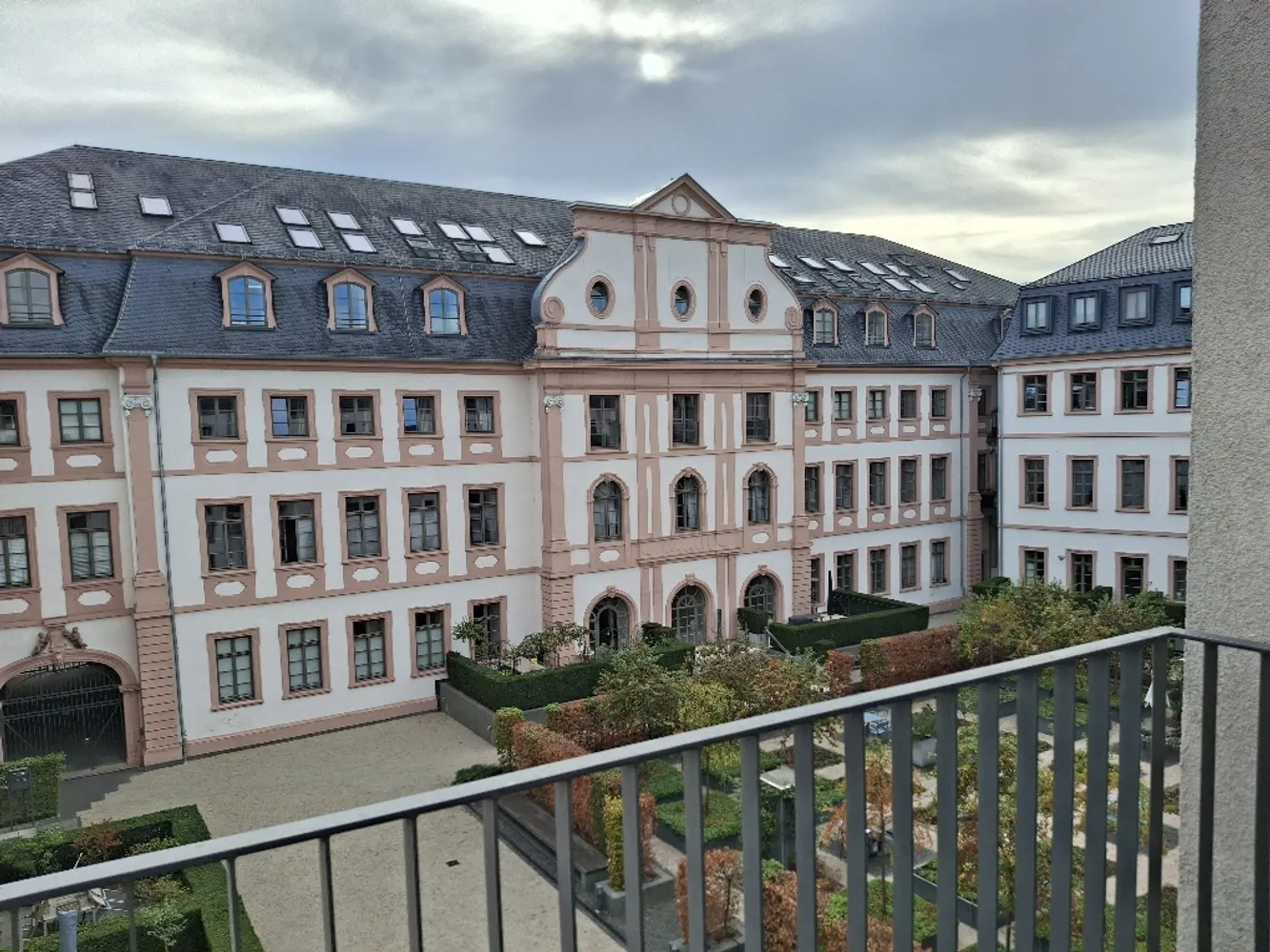 3 room apartment with 115 m² in Mainz – Photo 1
