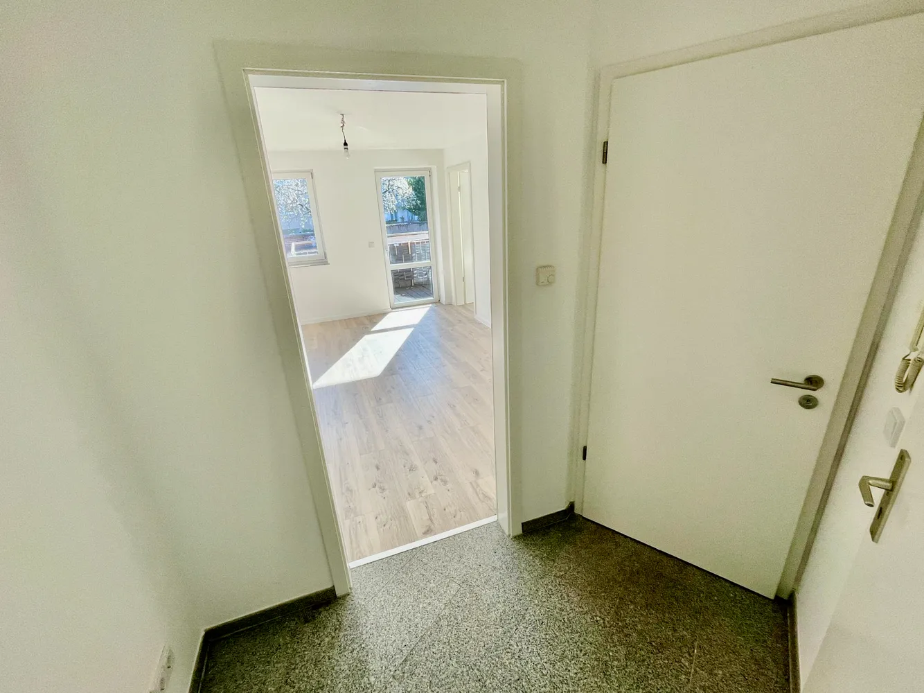 2 Zimmer Wohnung mit 60 m² in Düsseldorf – Bild 7