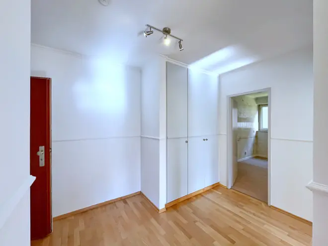2 Zimmer Wohnung mit 76 m² in Düsseldorf – Bild 5