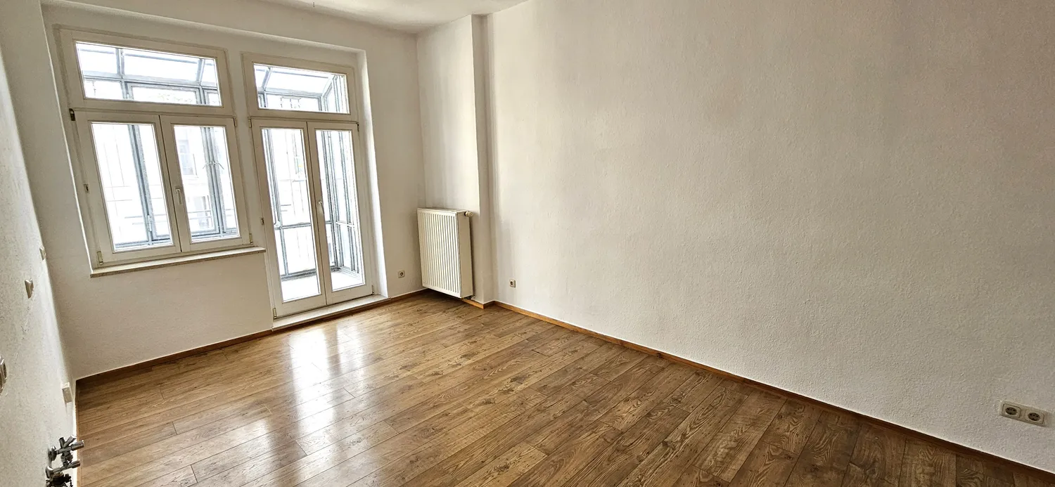 2 Zimmer Wohnung mit 81 m² in Dresden – Bild 6