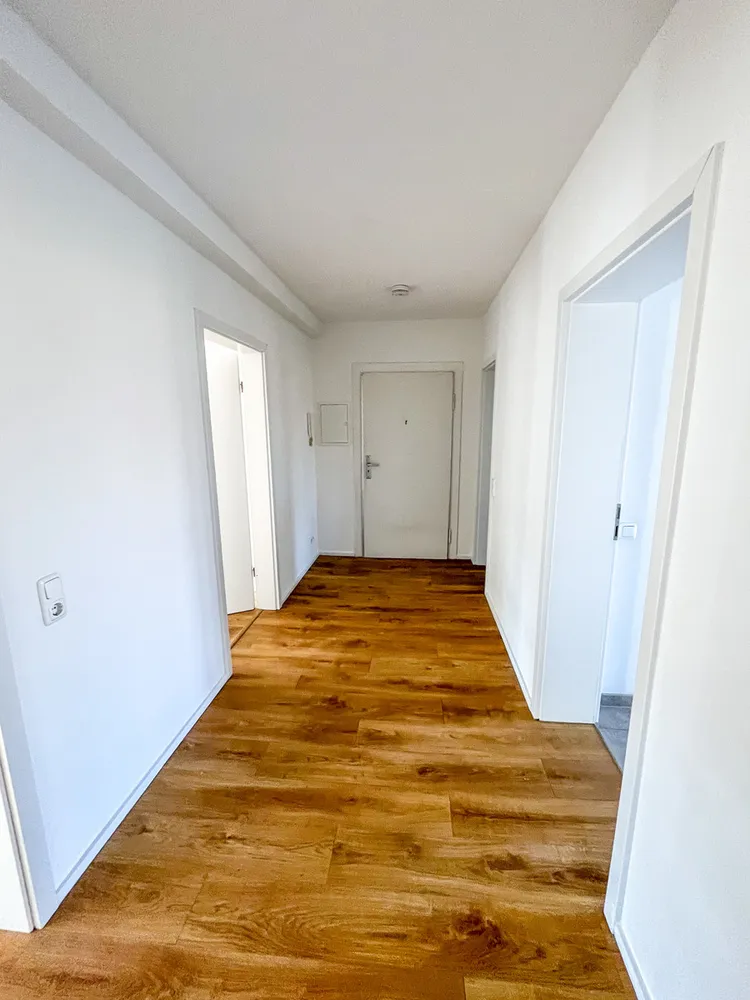 3 Zimmer Wohnung mit 77 m² in Dresden – Bild 2
