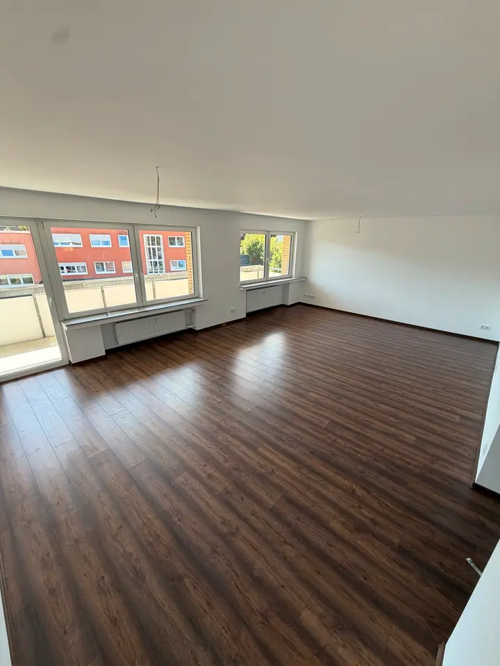 4 Zimmer Wohnung mit 120 m² in Wuppertal – Bild 1