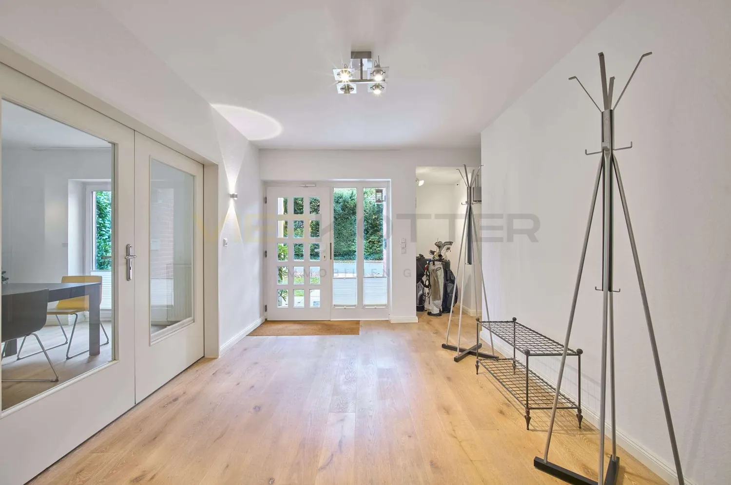 7 room house with 200 m² in Bremen – Photo 6