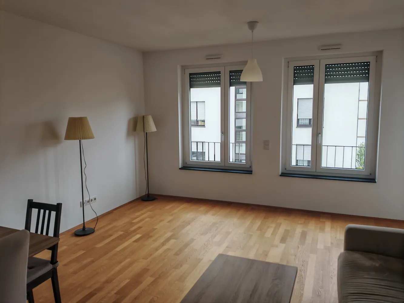 4 Zimmer Wohnung mit 98 m² in Köln – Bild 1