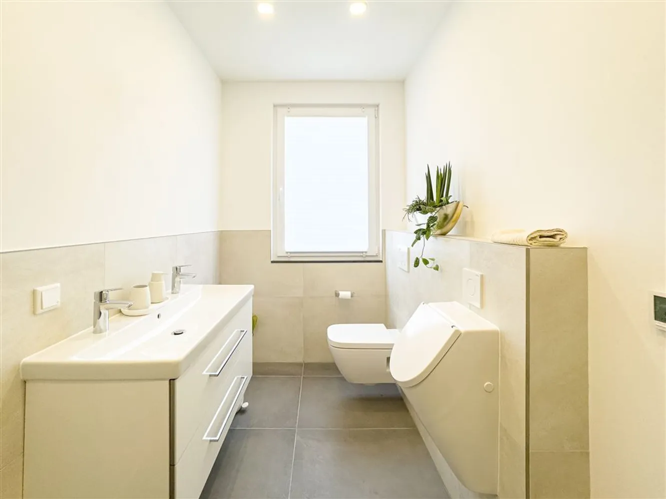 2 Zimmer Wohnung mit 72 m² in Düsseldorf – Bild 8