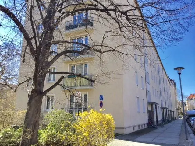 4 Zimmer Wohnung mit 98 m² in Dresden – Bild 3