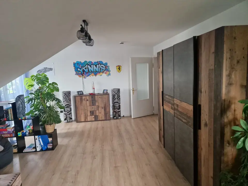 3 Zimmer Wohnung mit 99 m² in Bruchsal – Bild 1