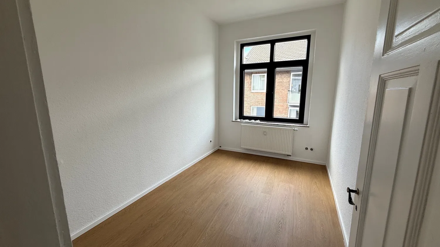 4 Zimmer Wohnung mit 104 m² in Neuss – Bild 10