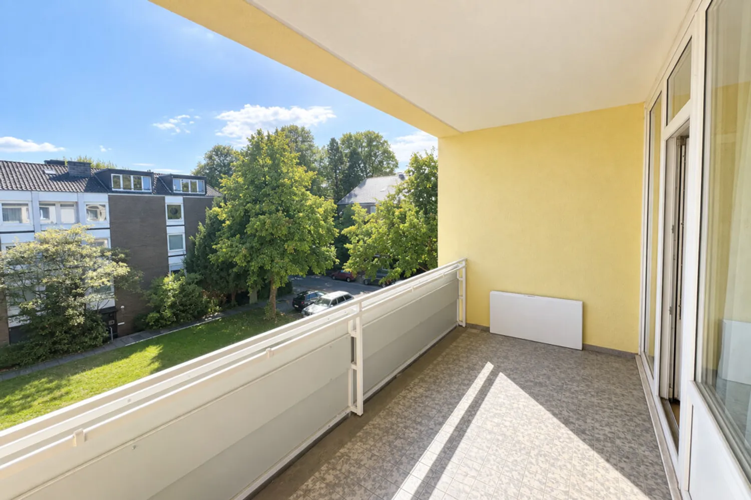 2 room apartment with 72 m² in Düsseldorf – Photo 6