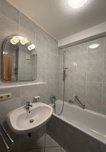 1 Zimmer Wohnung mit 26 m² in Augsburg – Bild 6
