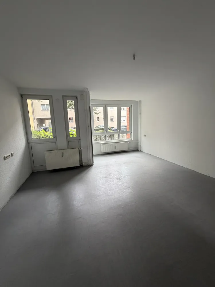 2 Zimmer Wohnung mit 75 m² in Berlin – Bild 2