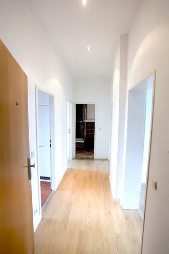 3 Zimmer Wohnung mit 66 m² in Hamburg – Bild 3