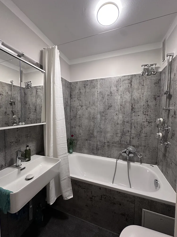 1 room apartment with 22 m² in Munich – Photo 6
