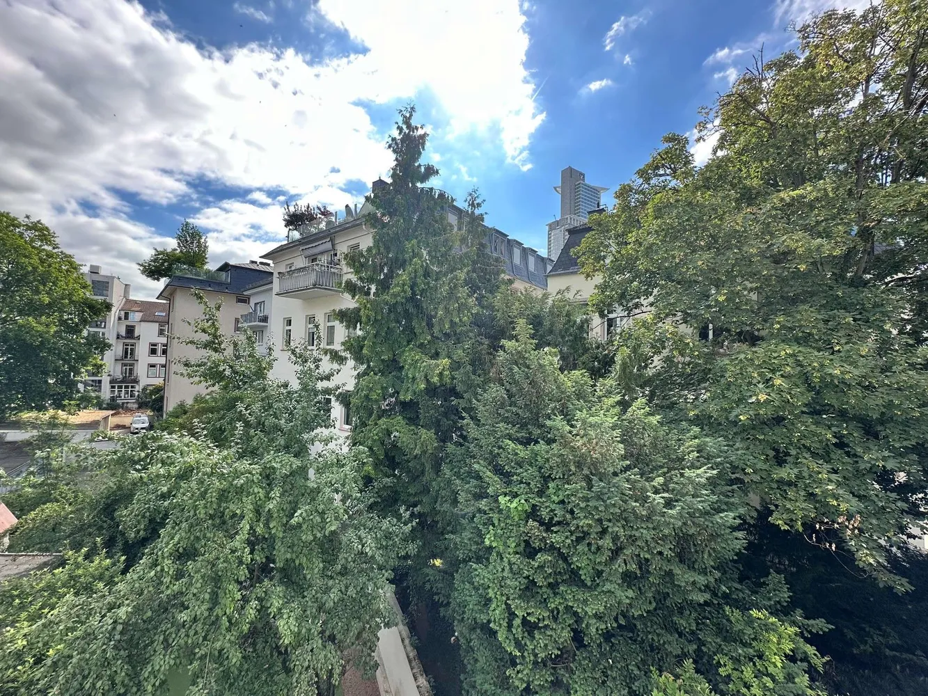 1 Zimmer Wohnung mit 25 m² in Frankfurt am Main – Bild 3