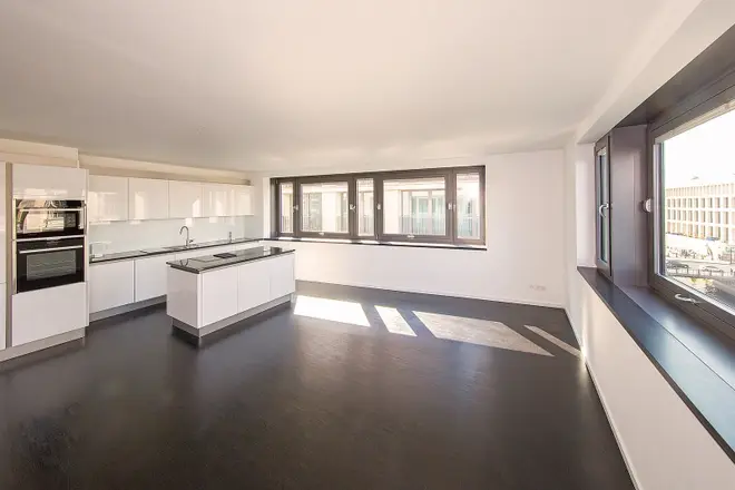 4 Zimmer Wohnung mit 190 m² in Berlin – Bild 5