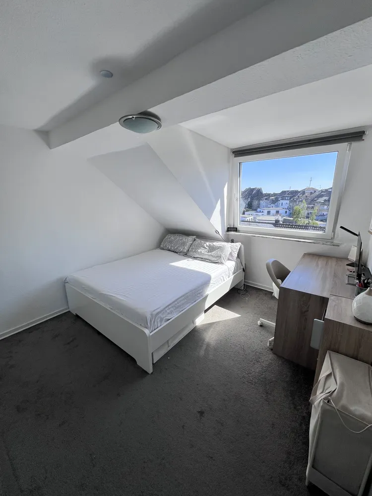 2 Zimmer Wohnung mit 45 m² in Düsseldorf – Bild 8