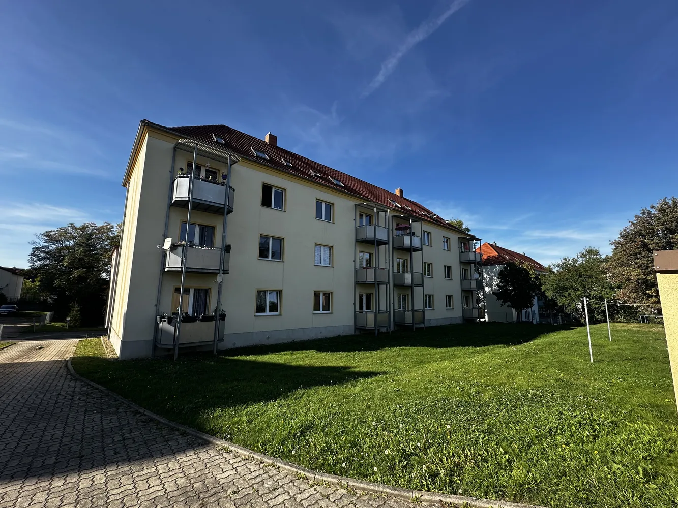 2 Zimmer Wohnung mit 54 m² in Weißenfels – Bild 3