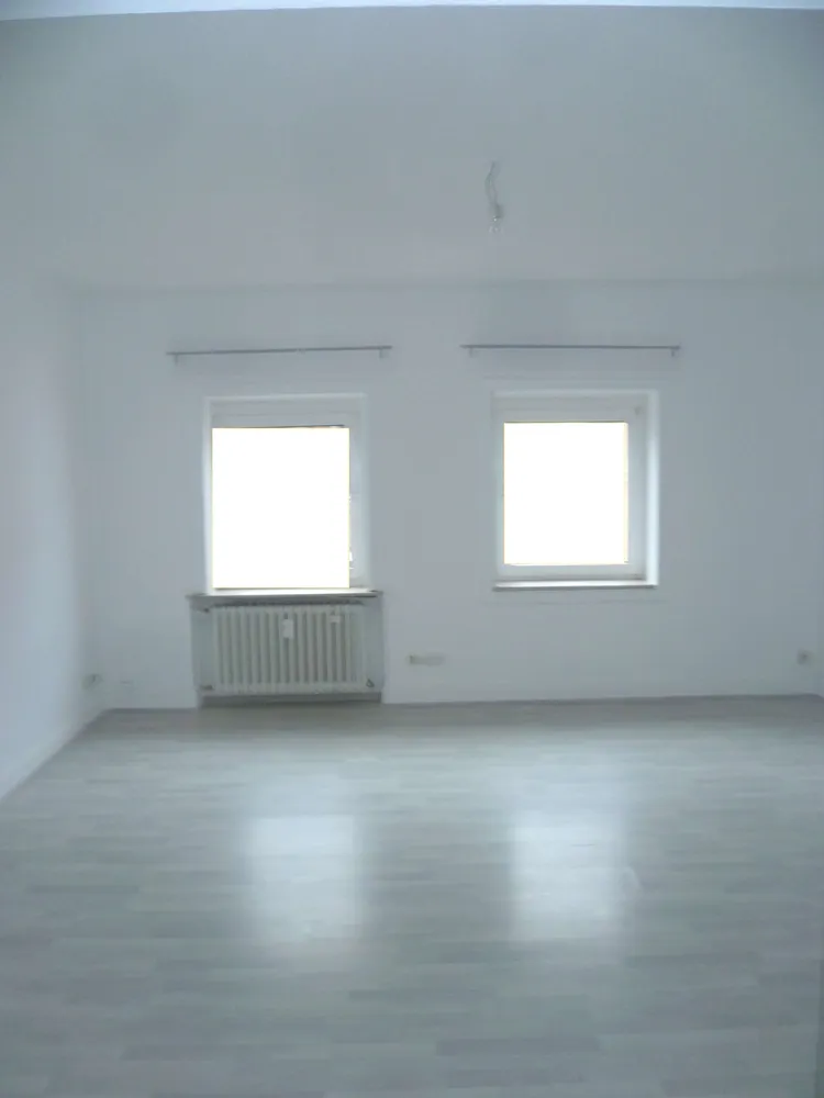 3 Zimmer Wohnung mit 87 m² in Wiesbaden – Bild 1