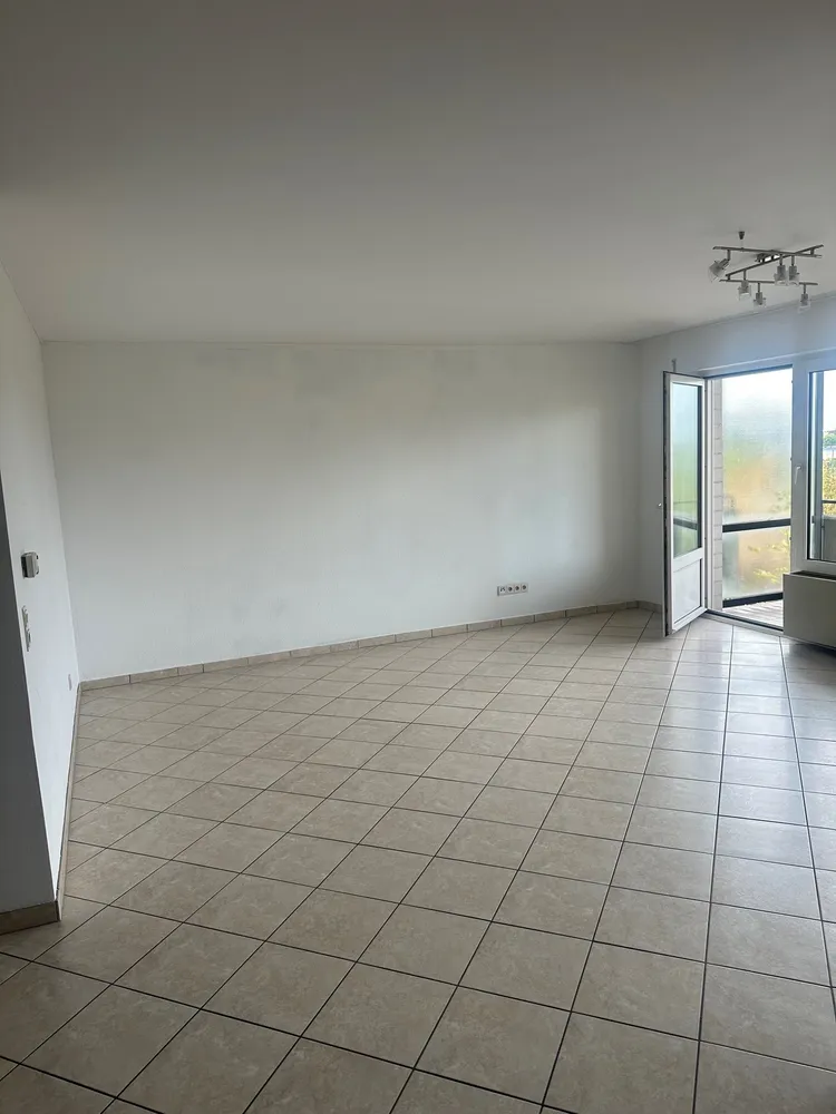 2 Zimmer Wohnung mit 77 m² in Euskirchen – Bild 1
