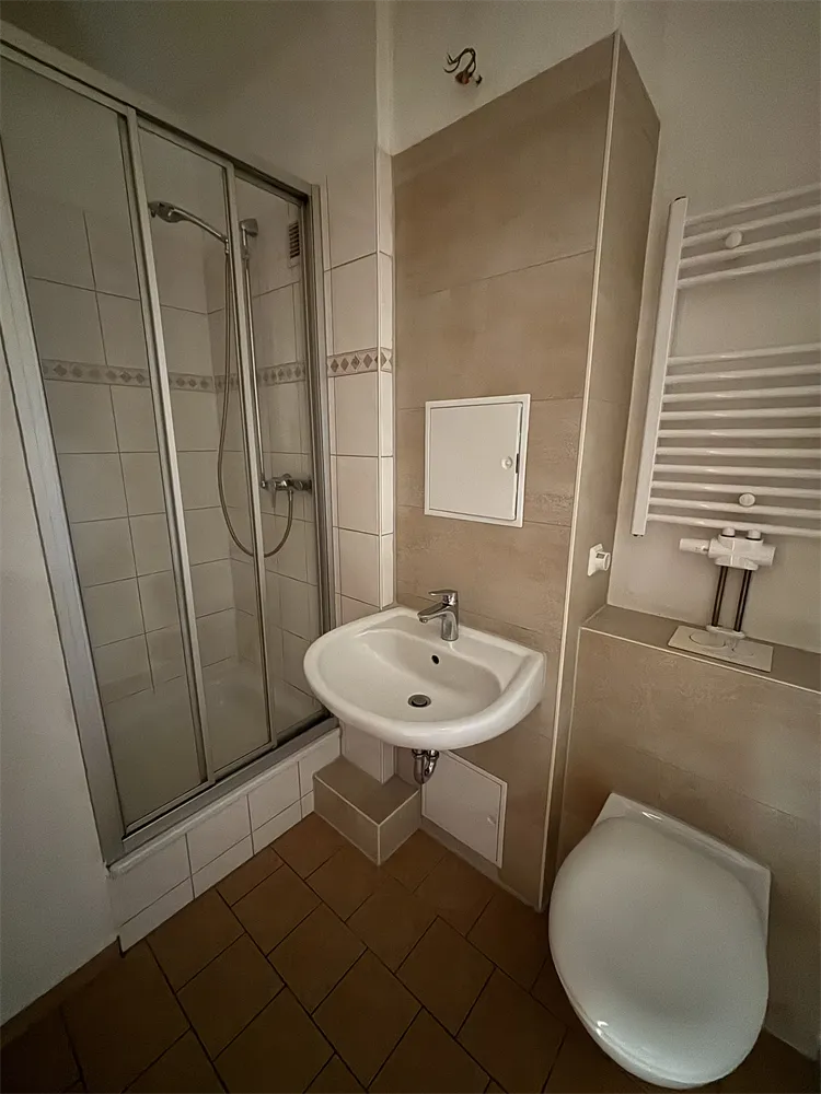 2 Zimmer Wohnung mit 42 m² in Wernigerode – Bild 2