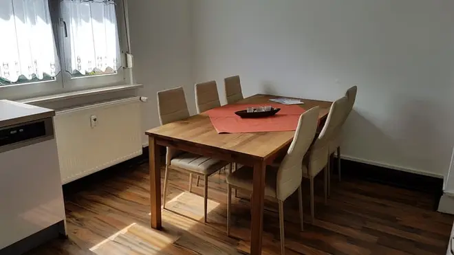 6 Zimmer Haus mit 160 m² in Bitterfeld-Wolfen – Bild 2