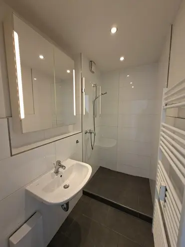 2 Zimmer Wohnung mit 63 m² in Düsseldorf – Bild 9