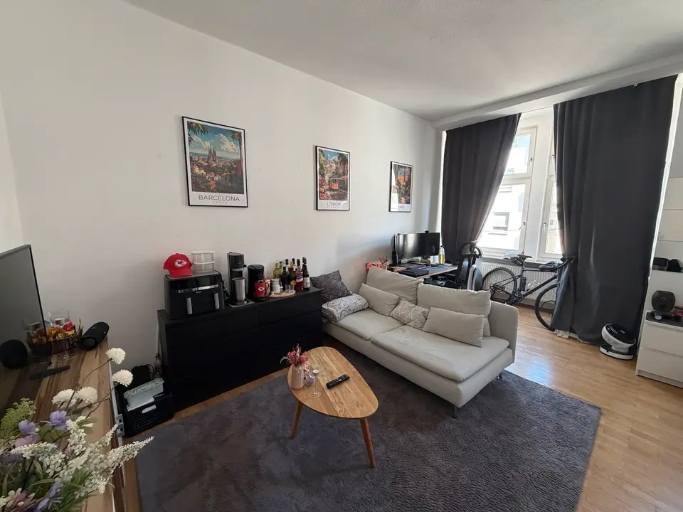 Shared room with 28 m² in Stuttgart – Photo 1