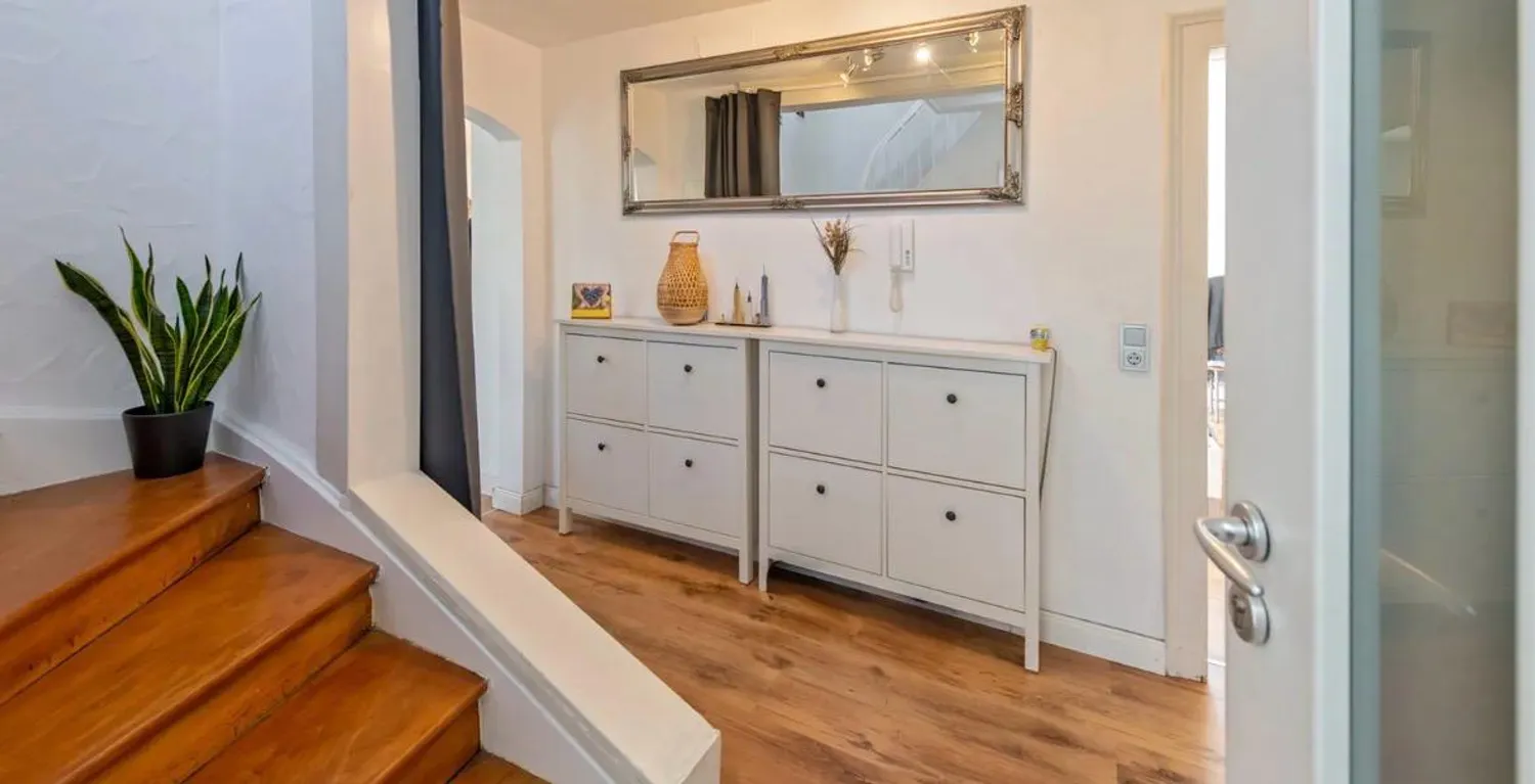 5 Zimmer Wohnung mit 112 m² in Stuttgart – Bild 2