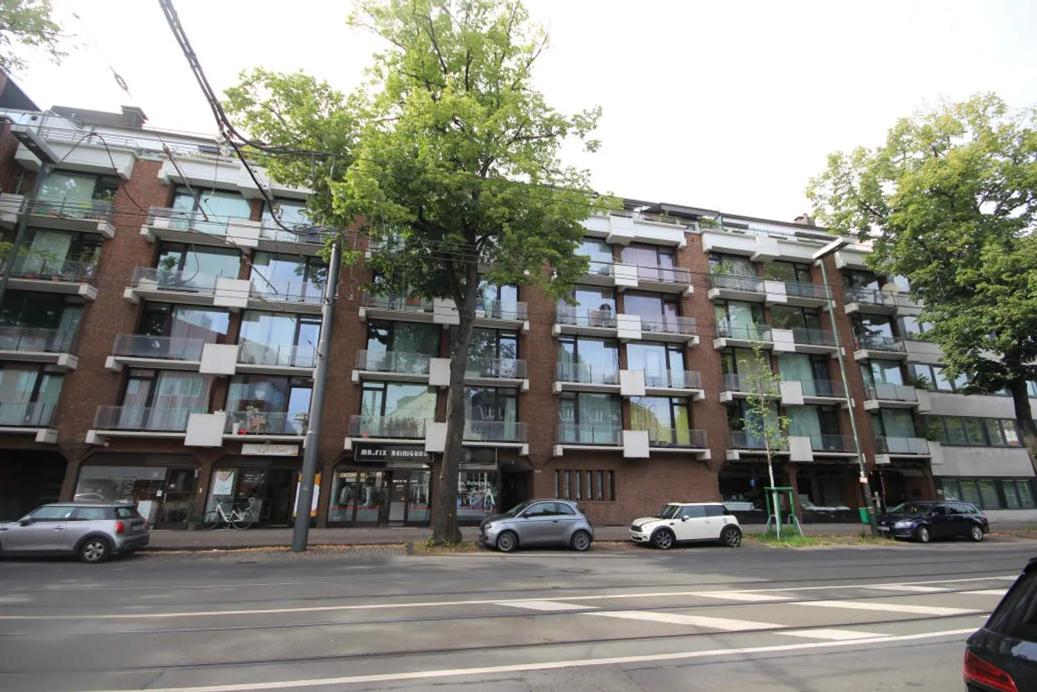 3 Zimmer Wohnung mit 100 m² in Düsseldorf – Bild 1
