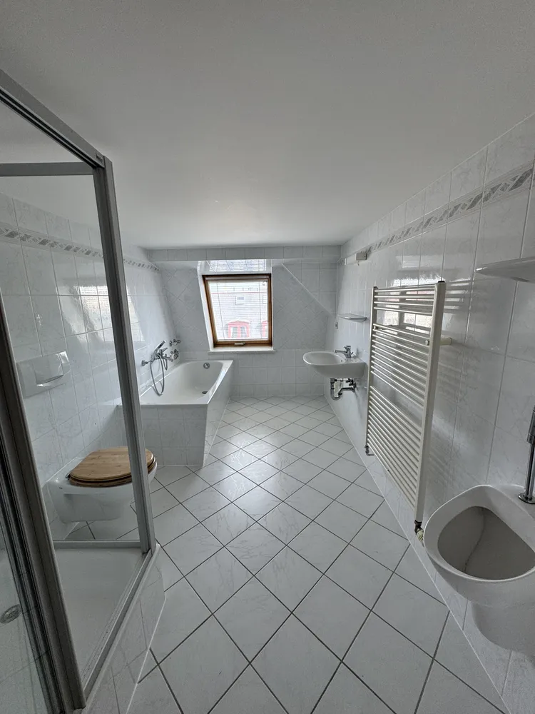 3 Zimmer Wohnung mit 96 m² in Leipzig – Bild 3