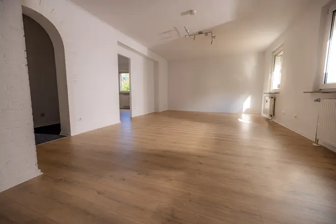 2 Zimmer Wohnung mit 74 m² in Köln – Bild 2