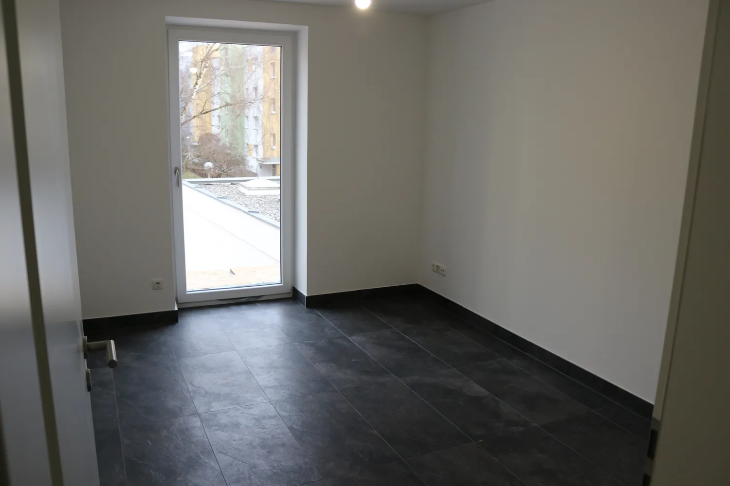 3 Zimmer Wohnung mit 88 m² in München – Bild 2
