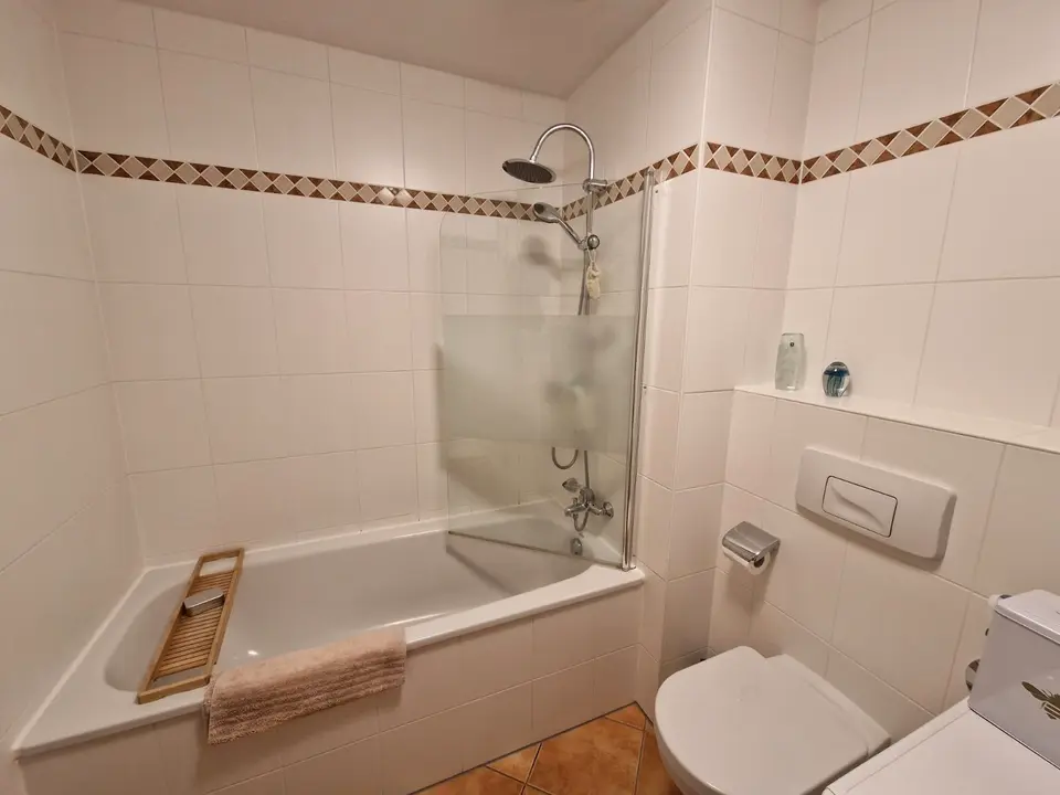 2 Zimmer Wohnung mit 57 m² in Zwickau – Bild 8