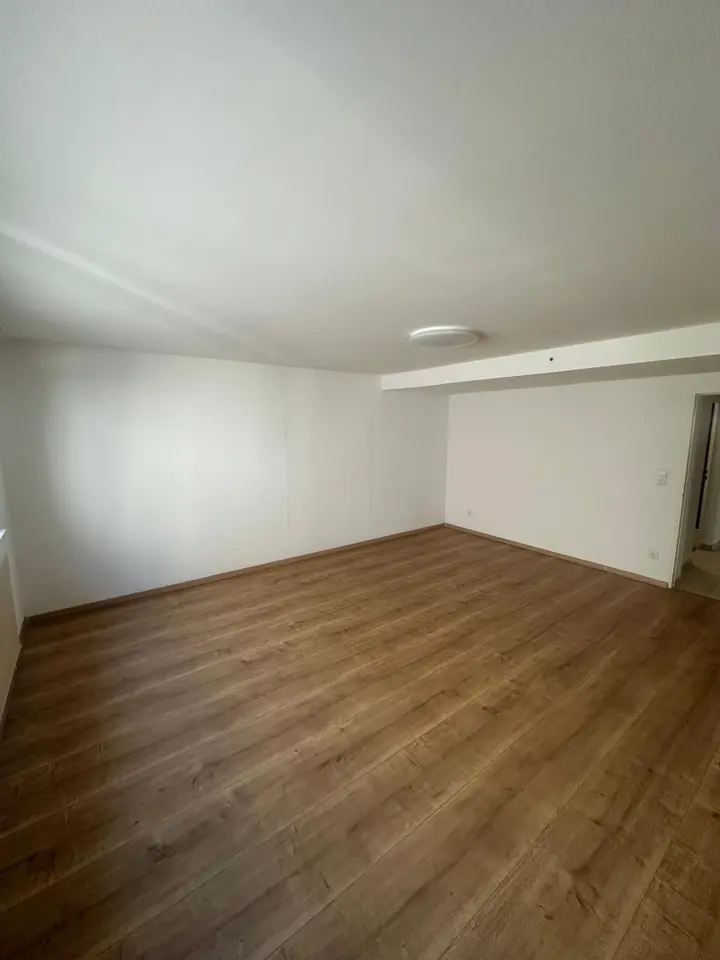 2 Zimmer Wohnung mit 65 m² in Nürtingen – Bild 3