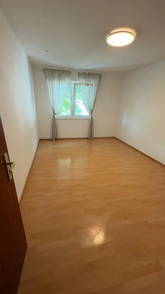 4 Zimmer Wohnung mit 100 m² in Duisburg – Bild 3
